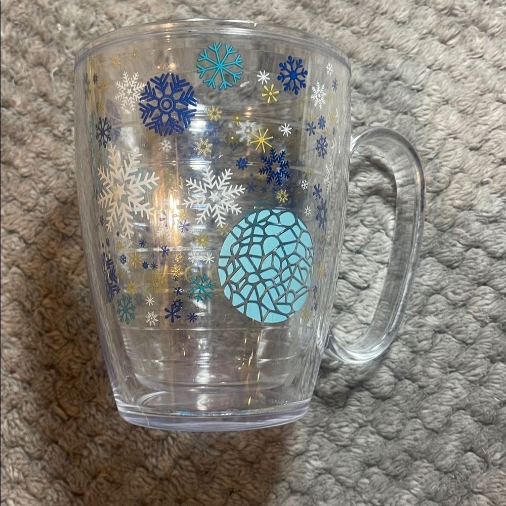 Godiva Snowflake Clear Mug tervis - Picture 2 of 3